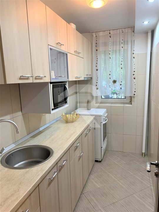 Ap 2 camere decomandat B-dul Timisoara- Valea Oltului