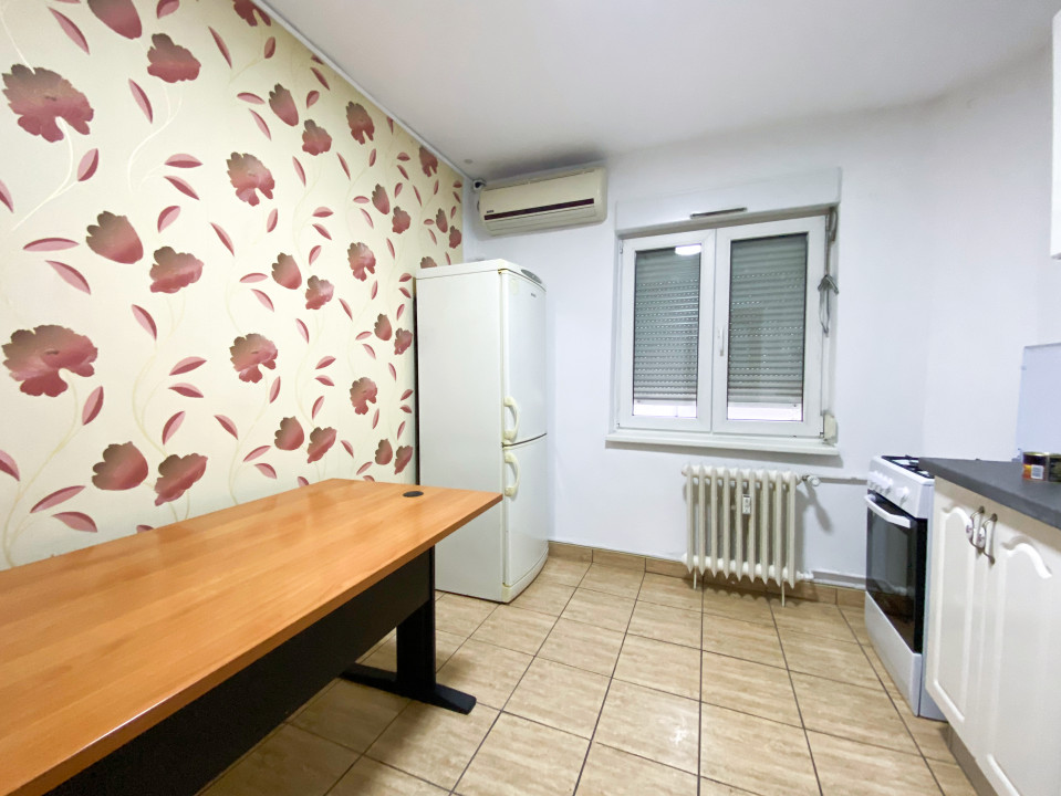 Militari, Gorjului - apartament cu 3 camere de inchiriat la metrou