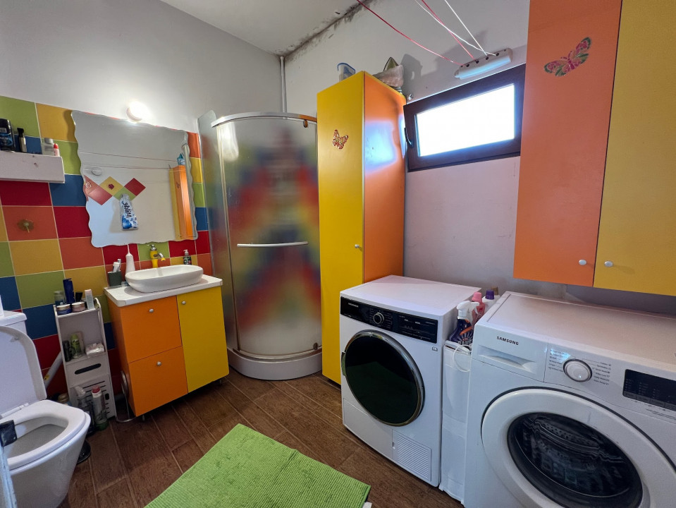 Apartament 3 camere zona Polona 