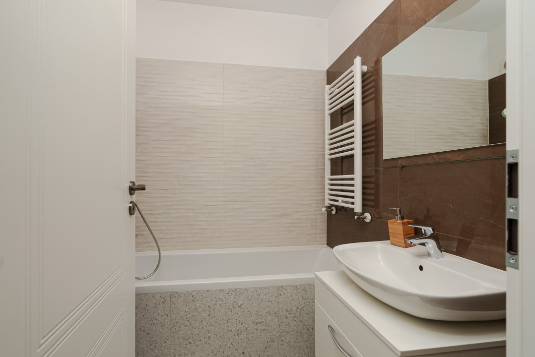 Drumul Taberei - Curte Proprie, apartament cu 3 camere