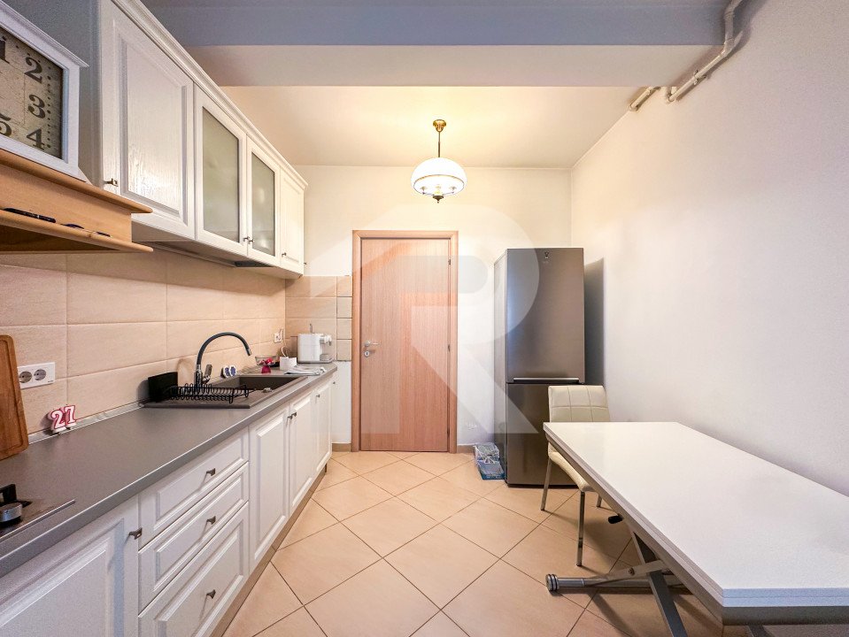 Metrou Jiului - apartament cu 3 camere și curte proprie + 2 parcări
