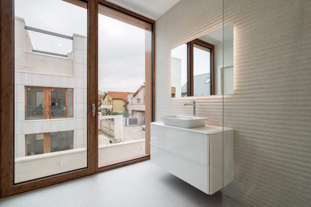 Exclusive Villa in Iancu Nicolae – Elegance, Space, and Comfort