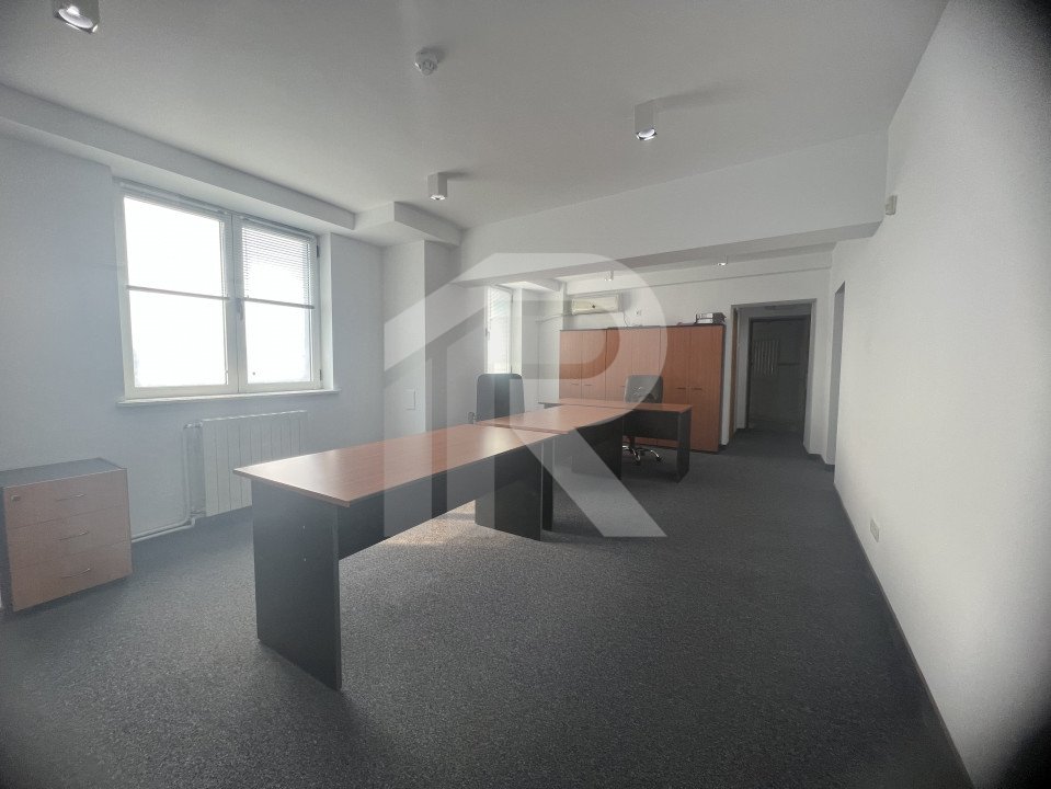 SPATIU BIROU ULTRACENTRAL_Vedere deosebita