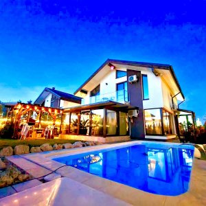 Casa cu Piscina Tamasi Corbeanca