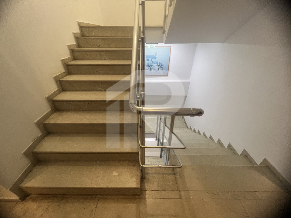 CASTEL CARO_Spatiu de birouri_Cladire emblematica