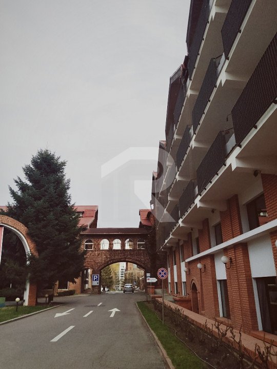 CASTEL CARO_Spatiu de birouri_Cladire emblematica