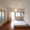 Apartament 4 camere, ultracentral, spațios, luminos, necesita renovare