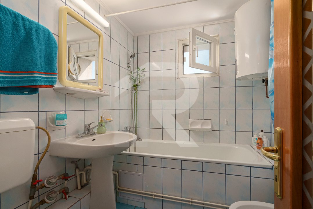 Apartament 3 camere | 2 bai | Ceahlaul 24 | 67mp 