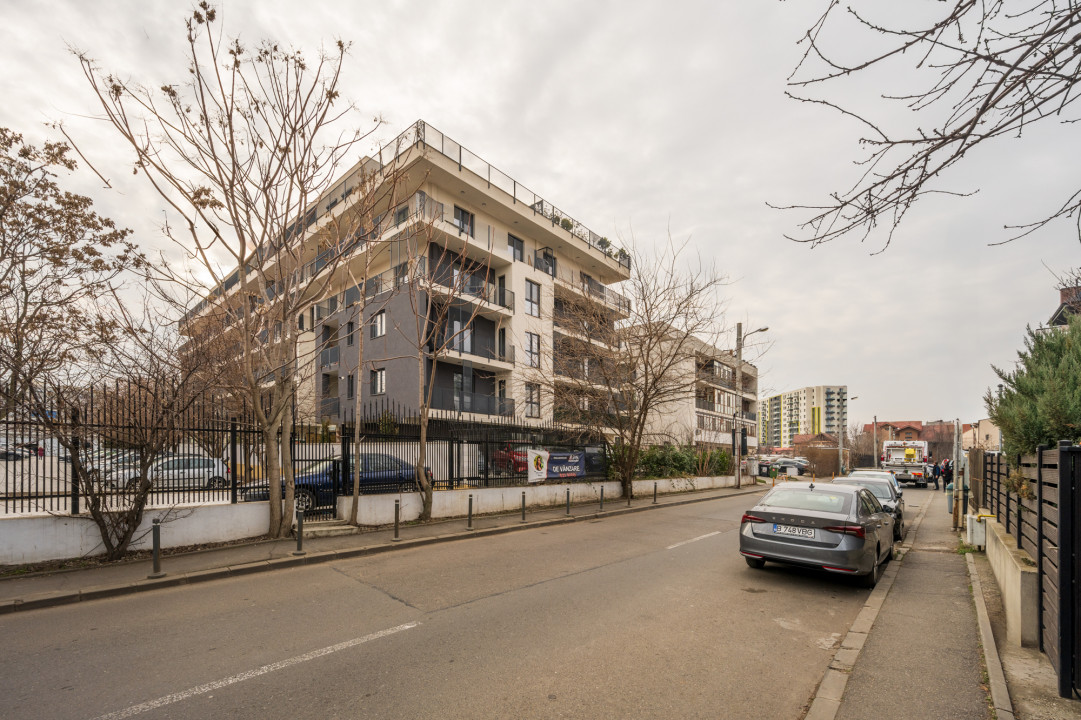 Drumul Taberei, Scoala Finlandeza, Str Leaota, Parter cu gradina, Imobil 2023