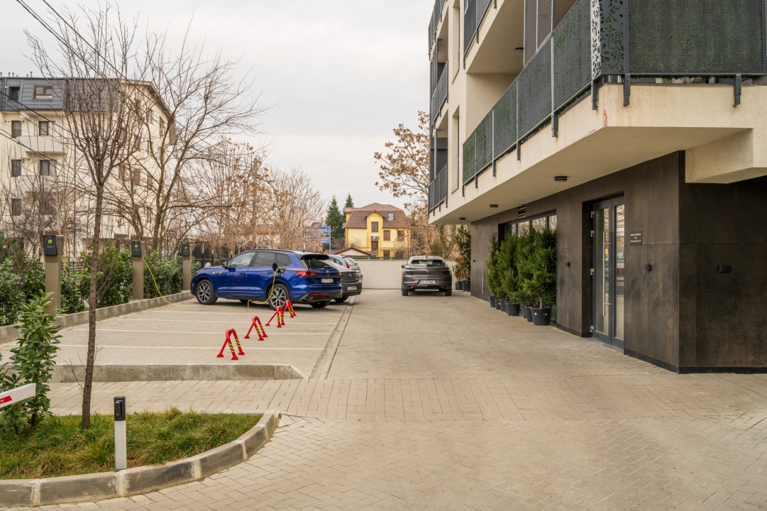 Drumul Taberei, Scoala Finlandeza, Str Leaota, Parter cu gradina, Imobil 2023