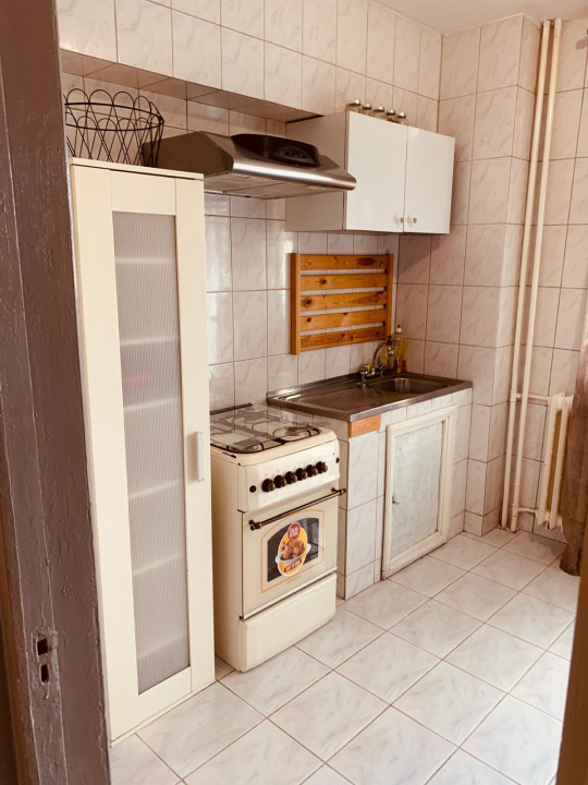 Apartament Mosilor decomandat