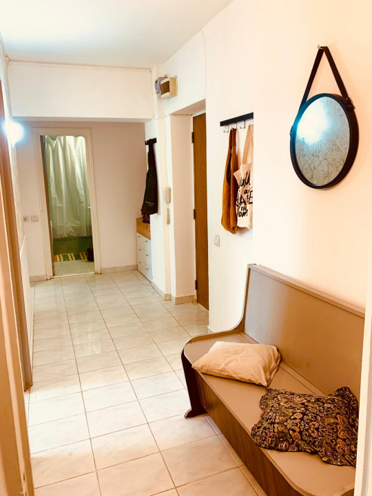 Apartament Mosilor decomandat