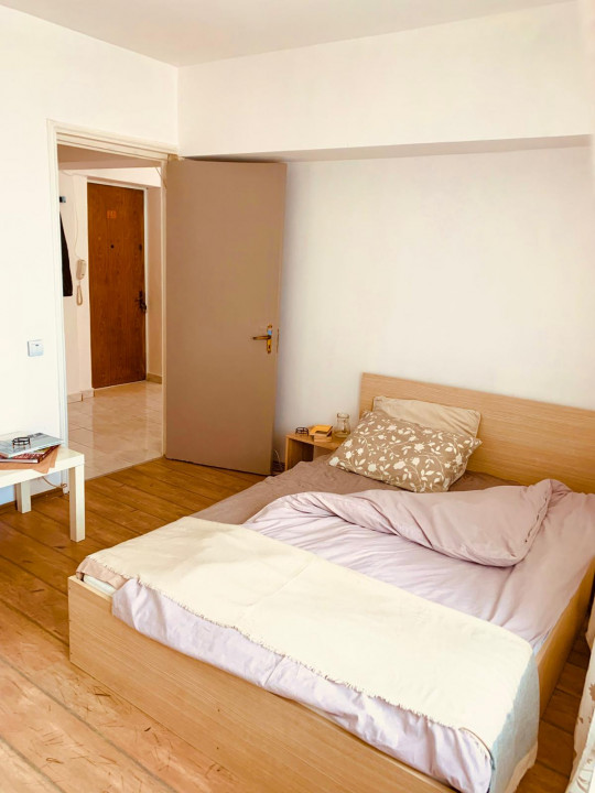 Apartament Mosilor decomandat