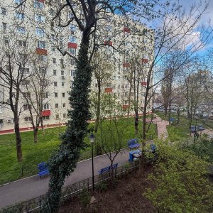 Apartament 2 camere, etaj 2, vedere Parc.