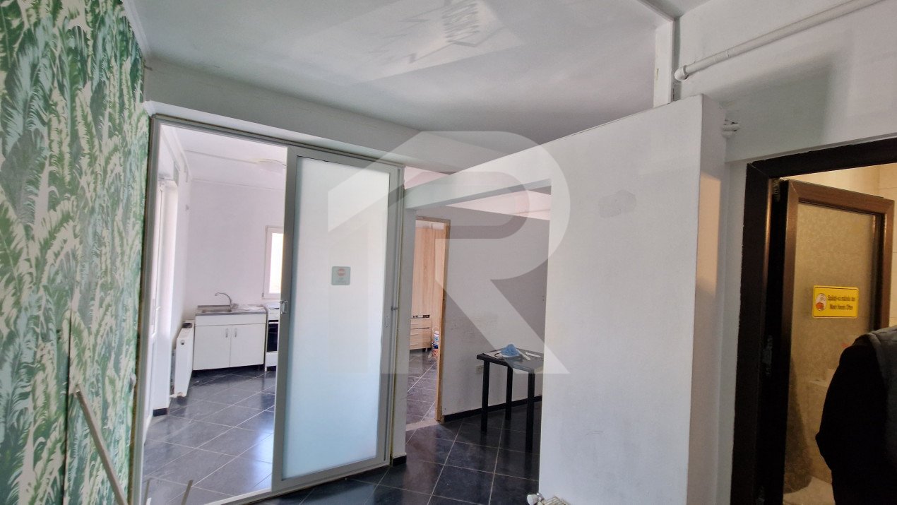 Spatiu comercial , parter de bloc, Prelungirea Ferentari !