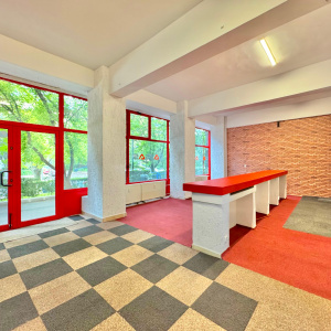 Spatiu comercial | Calea Vacaresti 203 | 114 mp | Posibilitate de open space