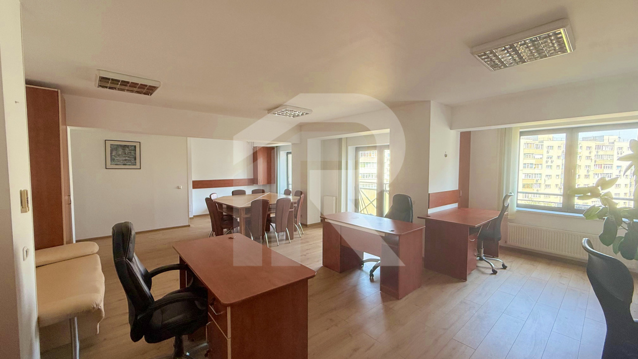 Spatiu birouri zona Mihalache - Turda in imobil mixt, 4 camere, 155 mp, 7 eur/mp