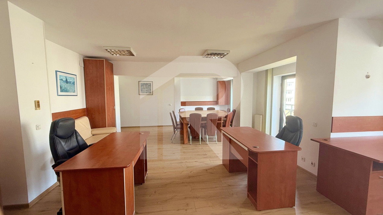 Spatiu birouri zona Mihalache - Turda in imobil mixt, 4 camere, 155 mp, 7 eur/mp