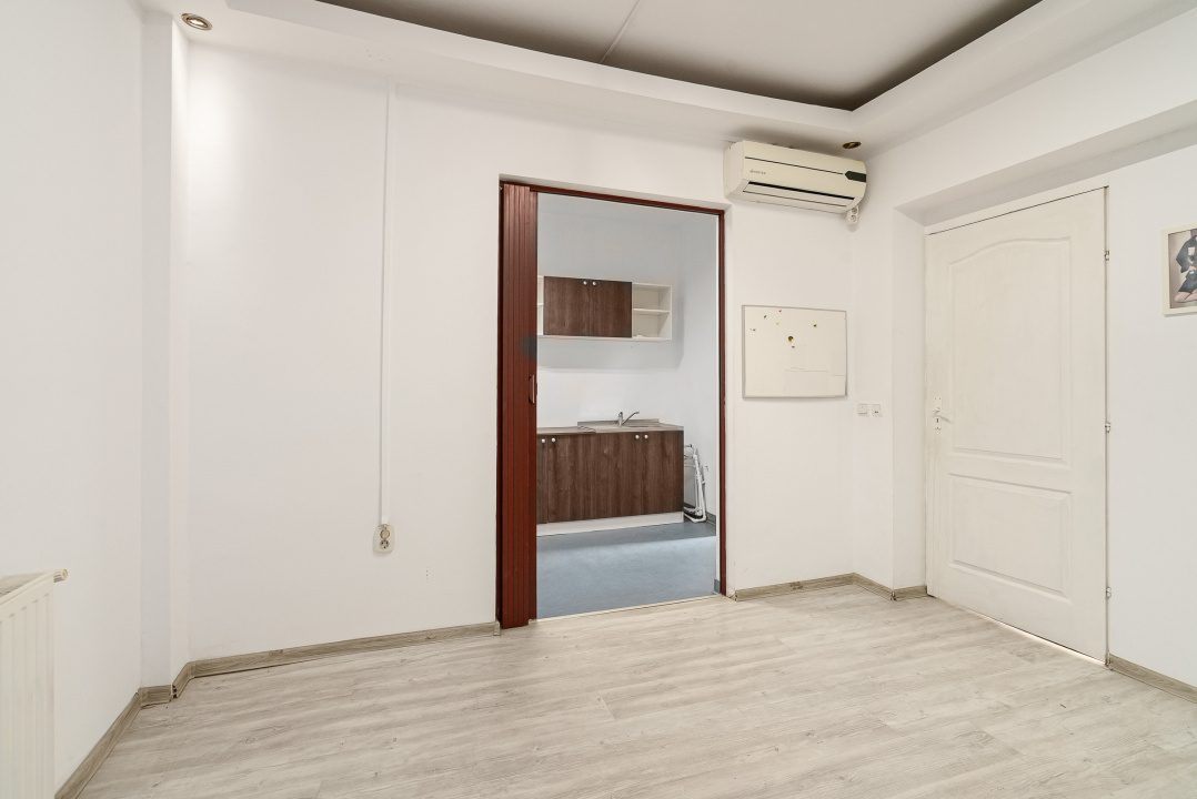 SOSEAUA IANCULUI, IMOBIL BIROURI, 144 MP! 