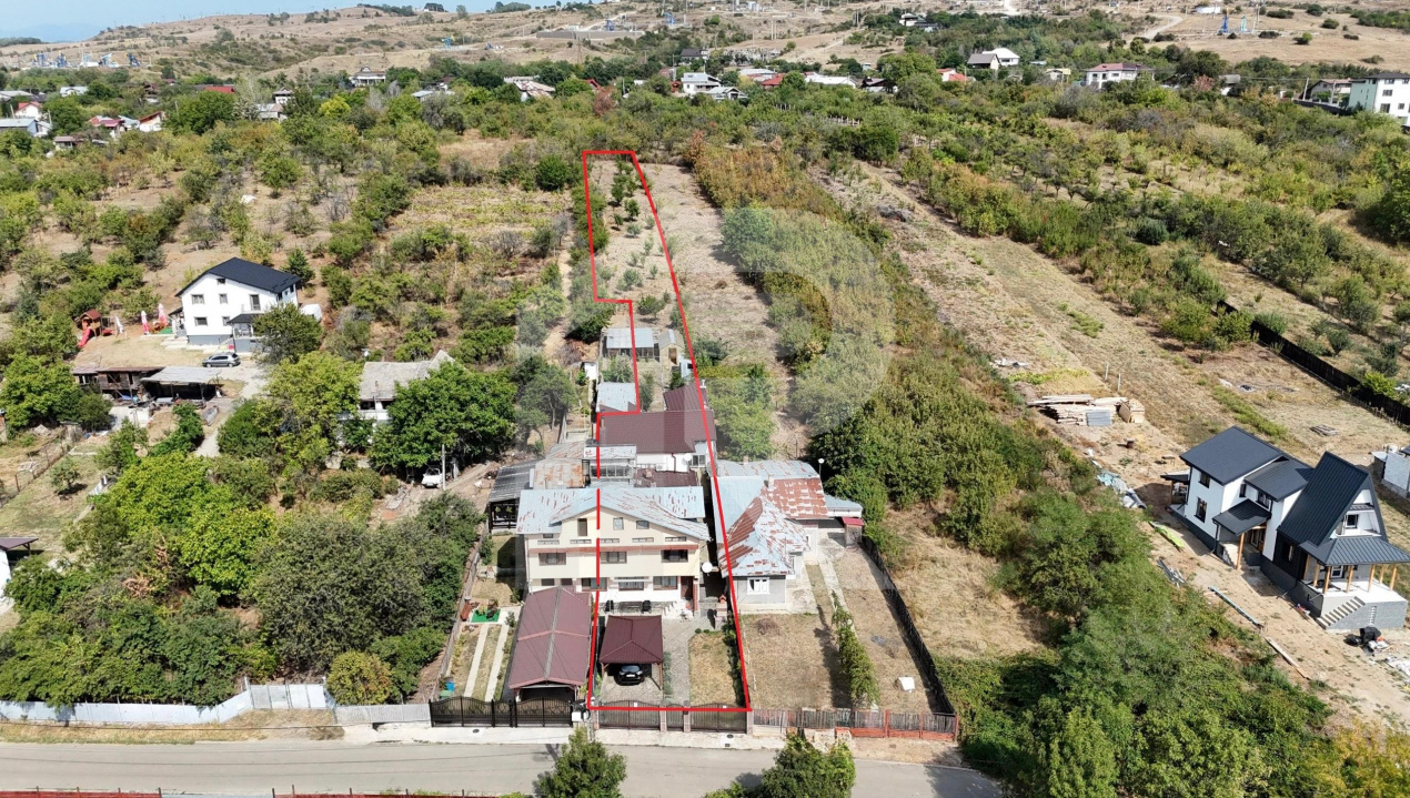 Casa | 356 mpc | Lot 1422 mp | Atelier de creatie | Locuinta/sediu | Baicoi