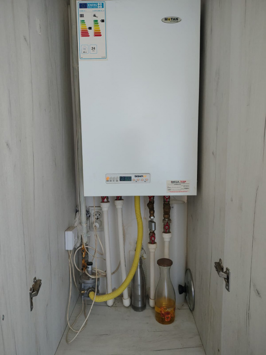 Apartament la curte Bragadiru, 2 camere