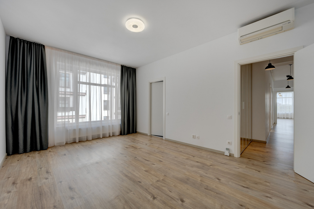 Floreasca, Laguna Residence, Vedere Lac,  Loc de parcare subteran !