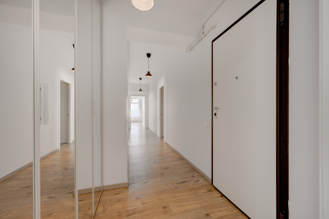 Floreasca, Laguna Residence, Vedere Lac,  Loc de parcare subteran !