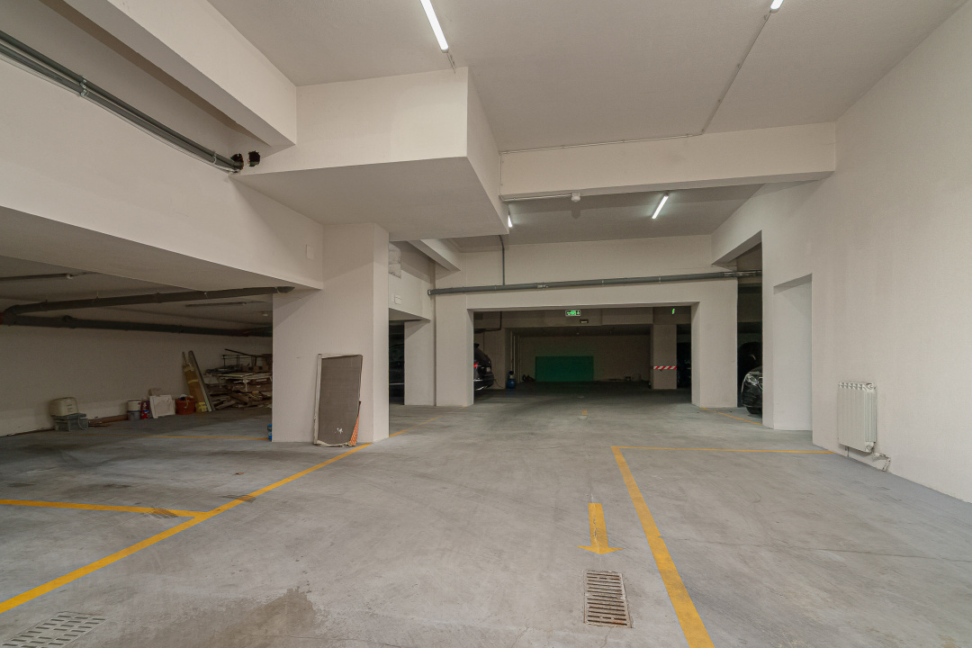 Lux pe Șoseaua Nordului: 250 mp + parcare subterană