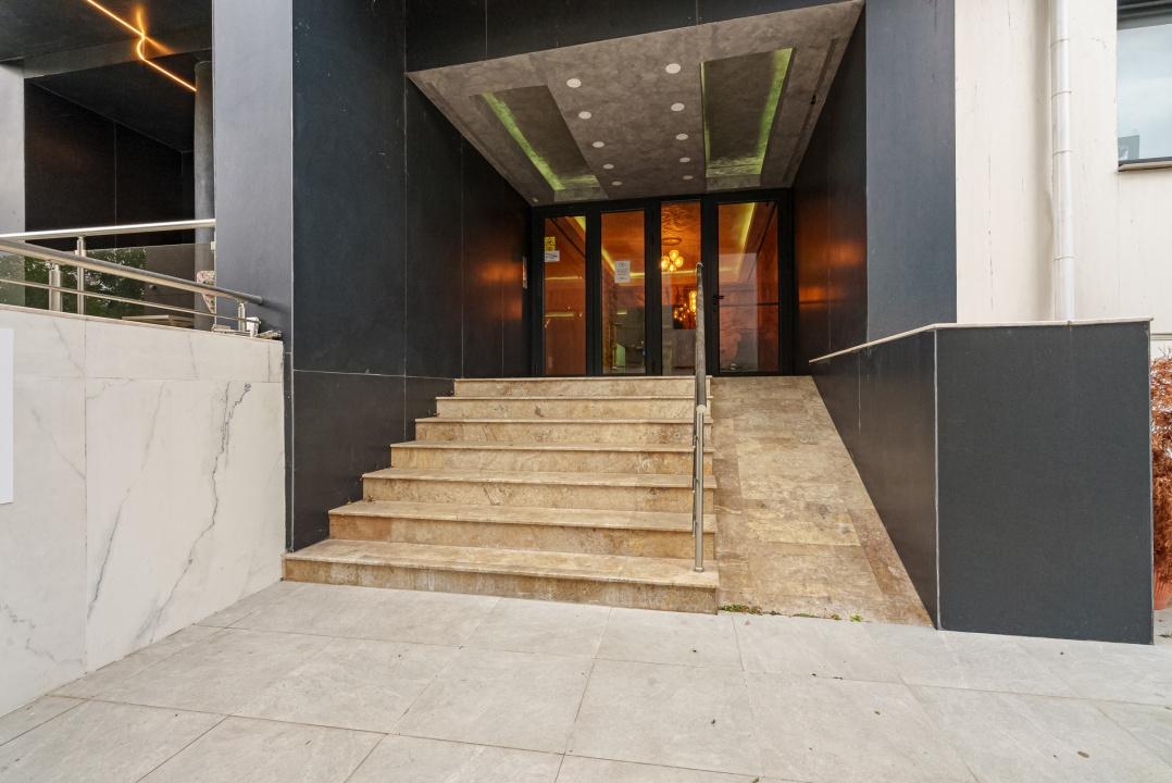 Lux pe Șoseaua Nordului: 250 mp + parcare subterană