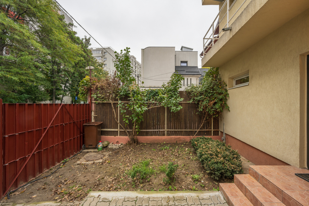 Vila de vanzare Domenii-Ion Mihalache