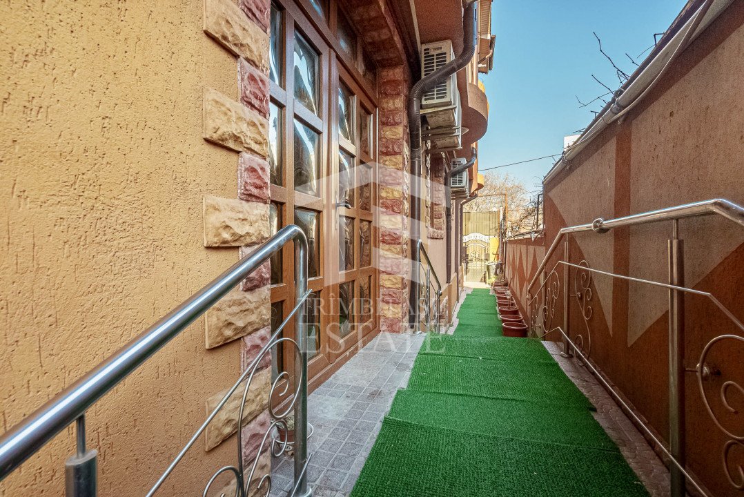 Constructie 2012 central Matei Voievod UNATC 600mp locuit sau afacere
