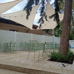 Calarasi Mantuleasa, zona de case, restaurant intim cu terasa si curte